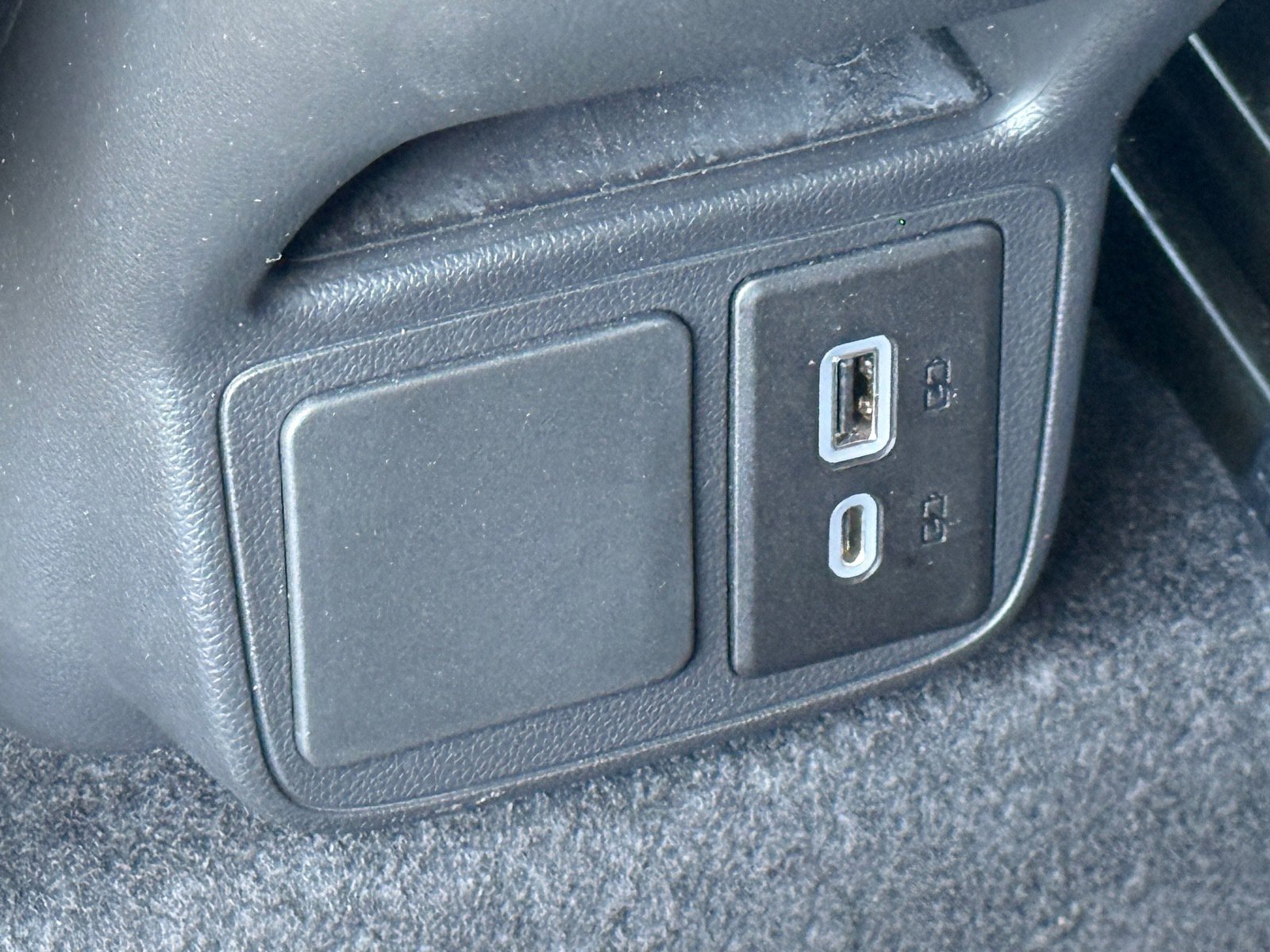 Used 2024 Buick Encore GX Sport Touring w/ Comfort Package image 23