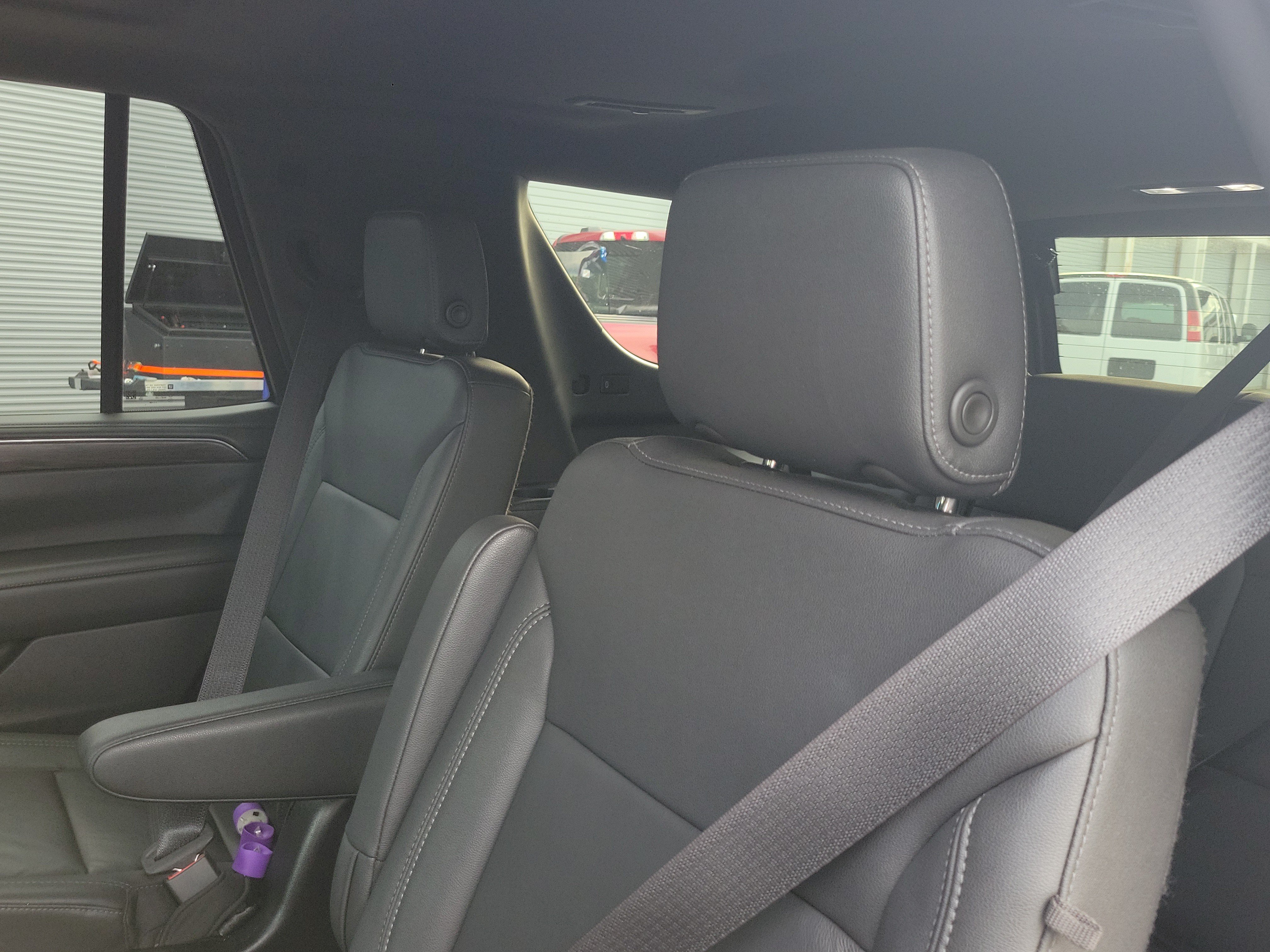 Used 2024 Chevrolet Tahoe LT w/ Luxury Package RWD image 6