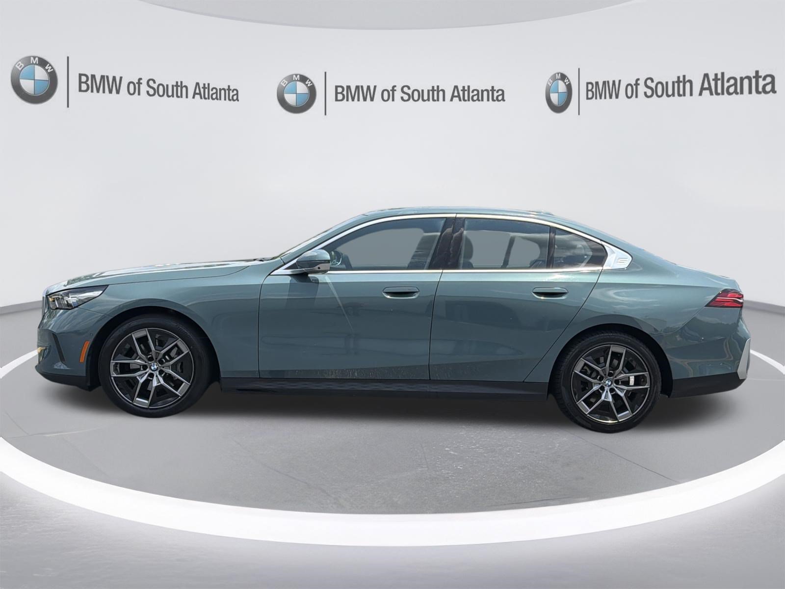 Certified 2026 BMW 530i xDrive AWD/4WD image 22