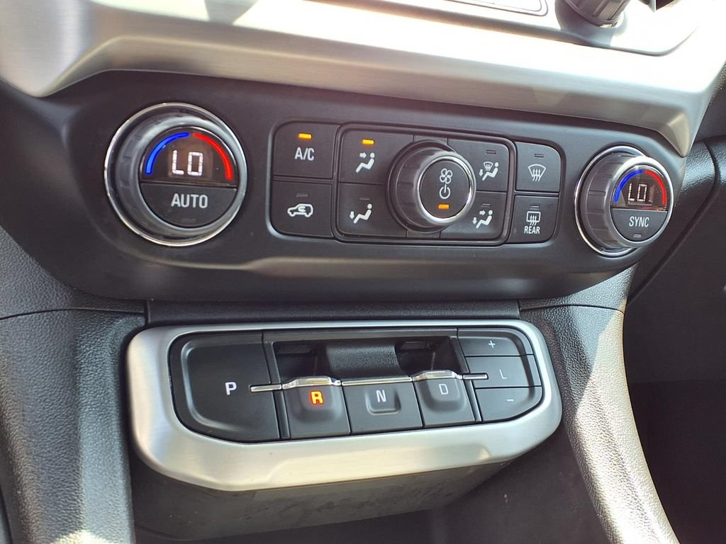 Certified 2023 GMC Acadia SLE w/ Driver Convenience Package FWD image 22