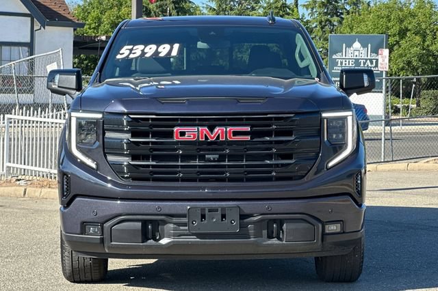 Used 2026 GMC Sierra 1500 Elevation w/ Preferred Package RWD image 9