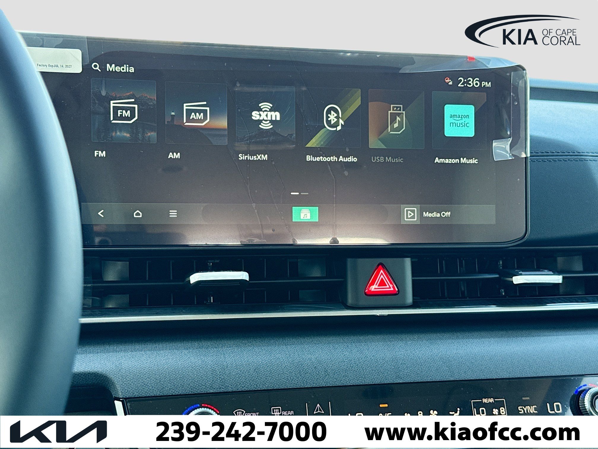 New 2026 Kia Carnival EX image 31