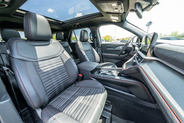 New 2026 Ford Explorer ST-Line w/ ST-Line Street Pack AWD/4WD image 24