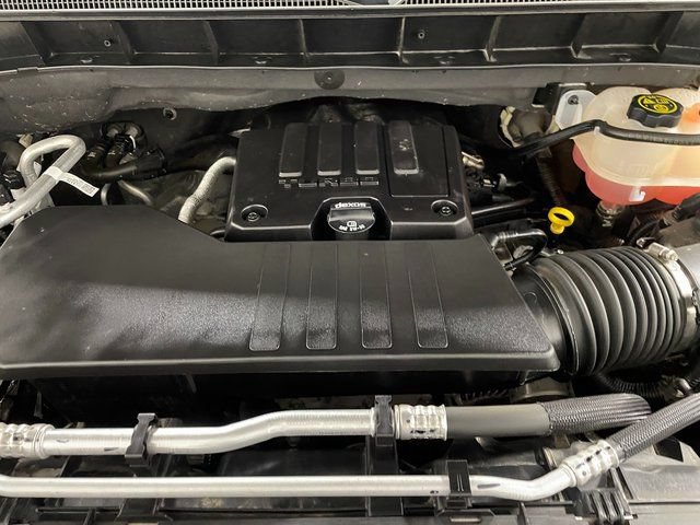 Used 2023 Chevrolet Silverado 1500 LT w/ Protection Package AWD/4WD image 23