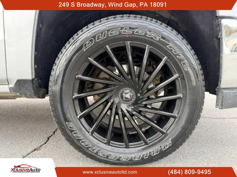 Used 2018 Chevrolet Silverado 1500 LT w/ All Star Edition AWD/4WD image 22