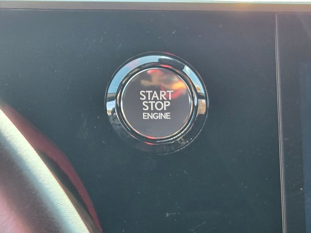 Used 2024 Lexus RX 350 FWD w/ Technology Package image 26