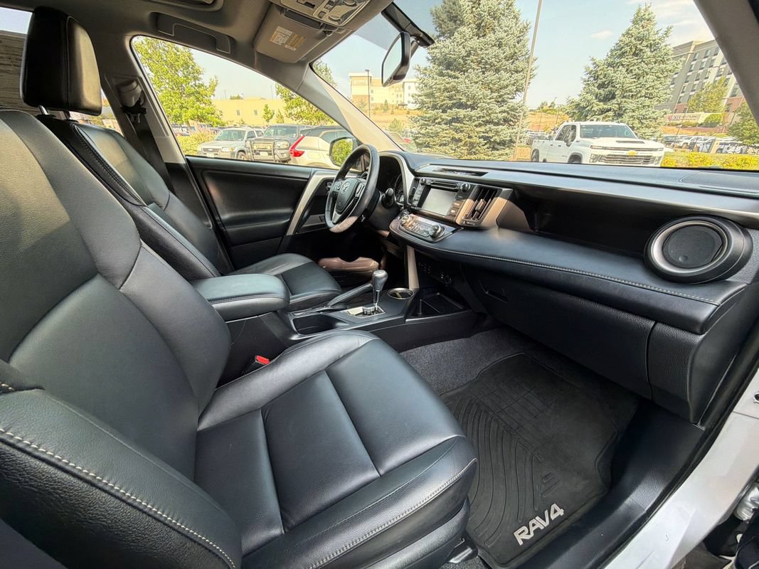Used 2015 Toyota RAV4 Limited AWD/4WD image 13