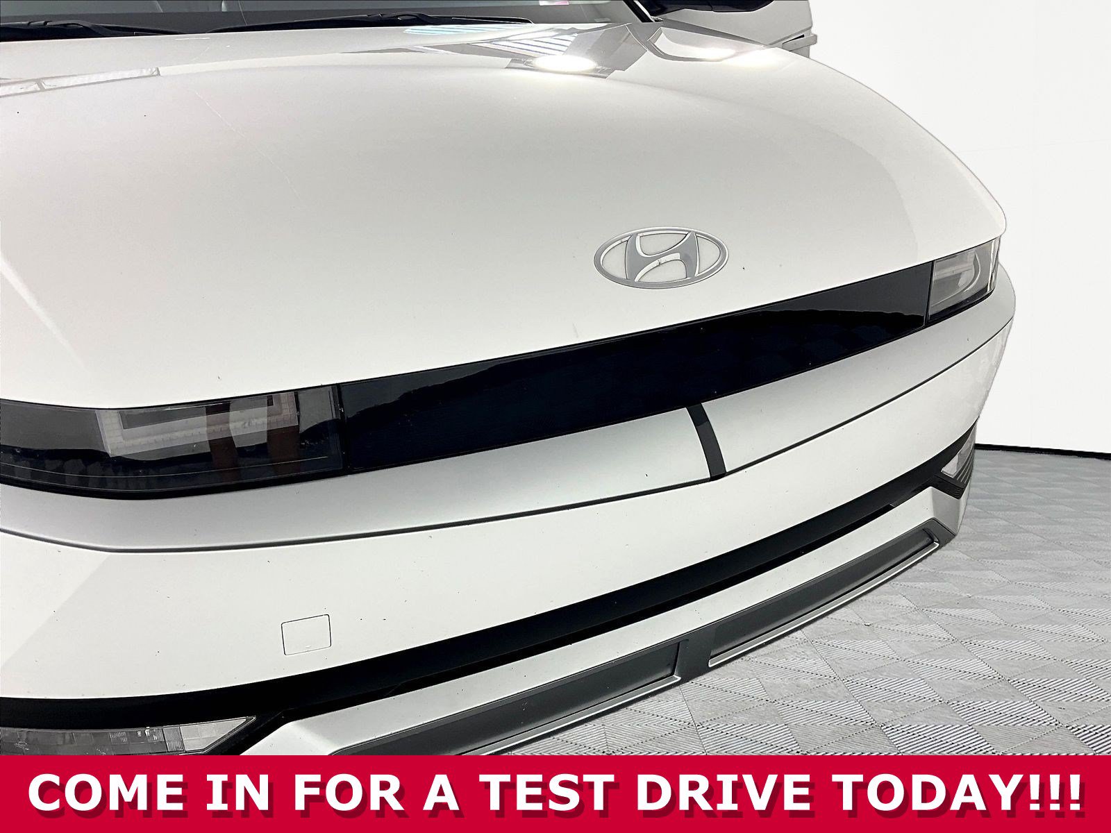 Used 2022 Hyundai Ioniq 5 SE w/ Cargo Package AWD/4WD image 29