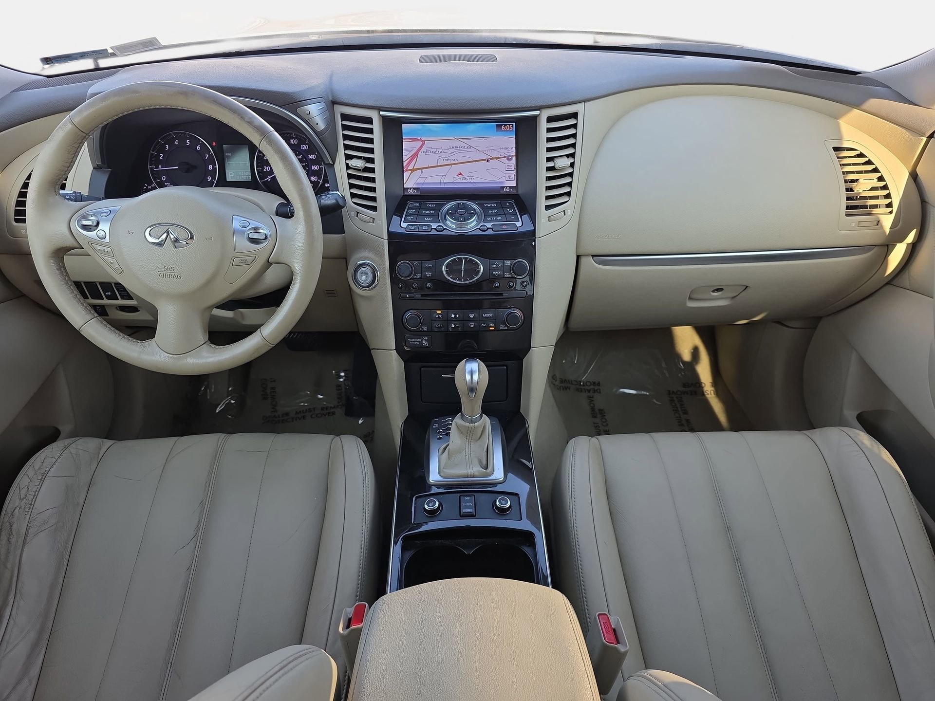 Used 2014 INFINITI QX70 AWD w/ Premium Package image 9
