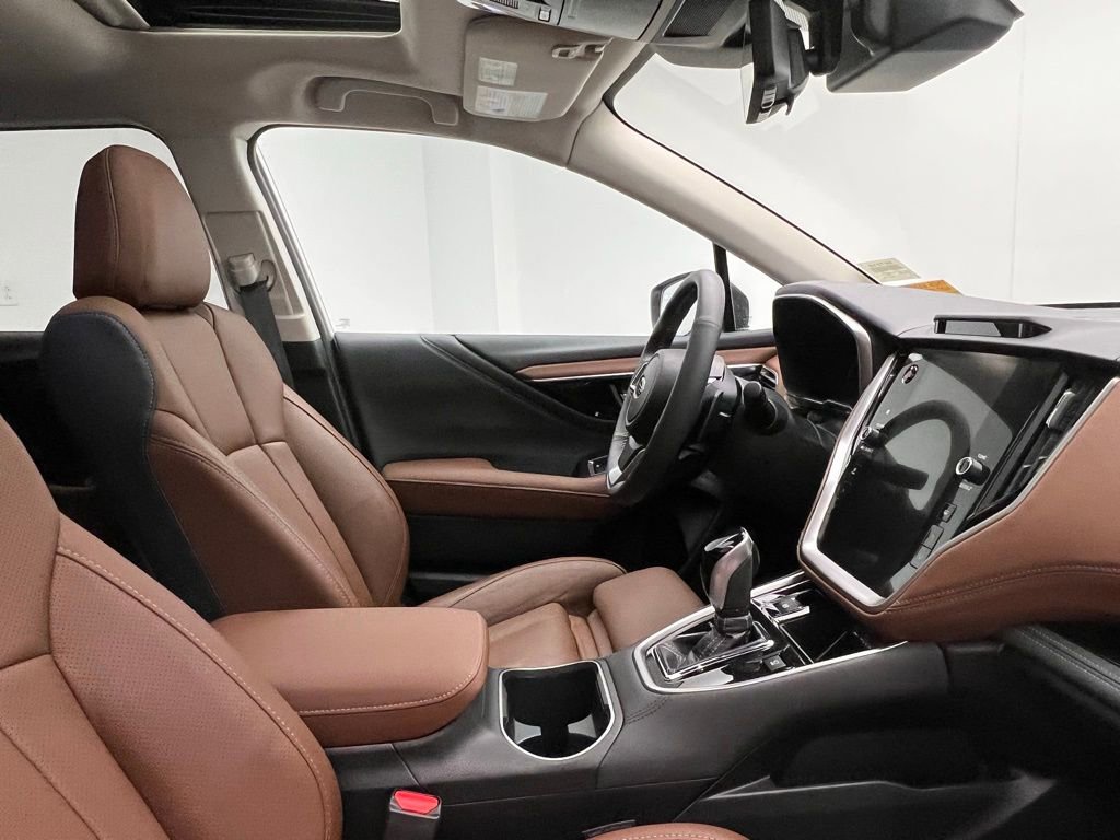 Used 2025 Subaru Outback Touring XT w/ Popular Package #2 image 7