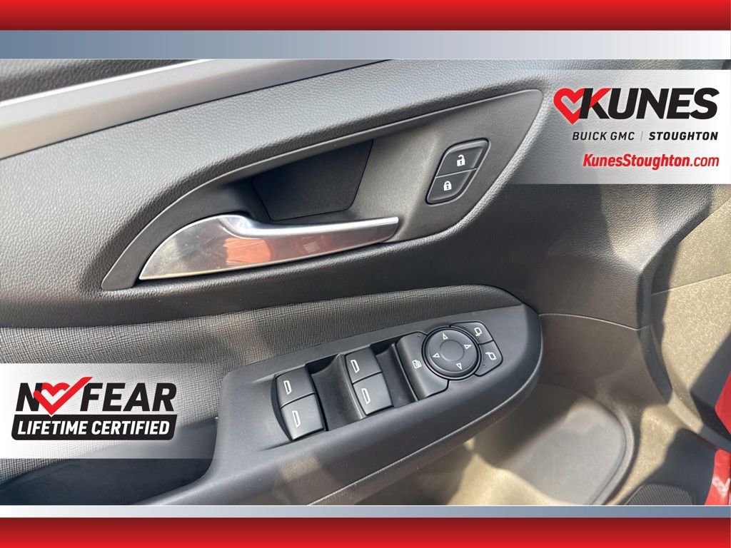 Used 2024 Buick Envista Preferred w/ Advanced Safety Package image 19