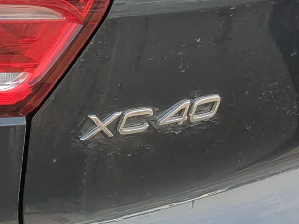 Certified 2026 Volvo XC40 B5 Core w/ Protection Package Premier AWD/4WD image 12