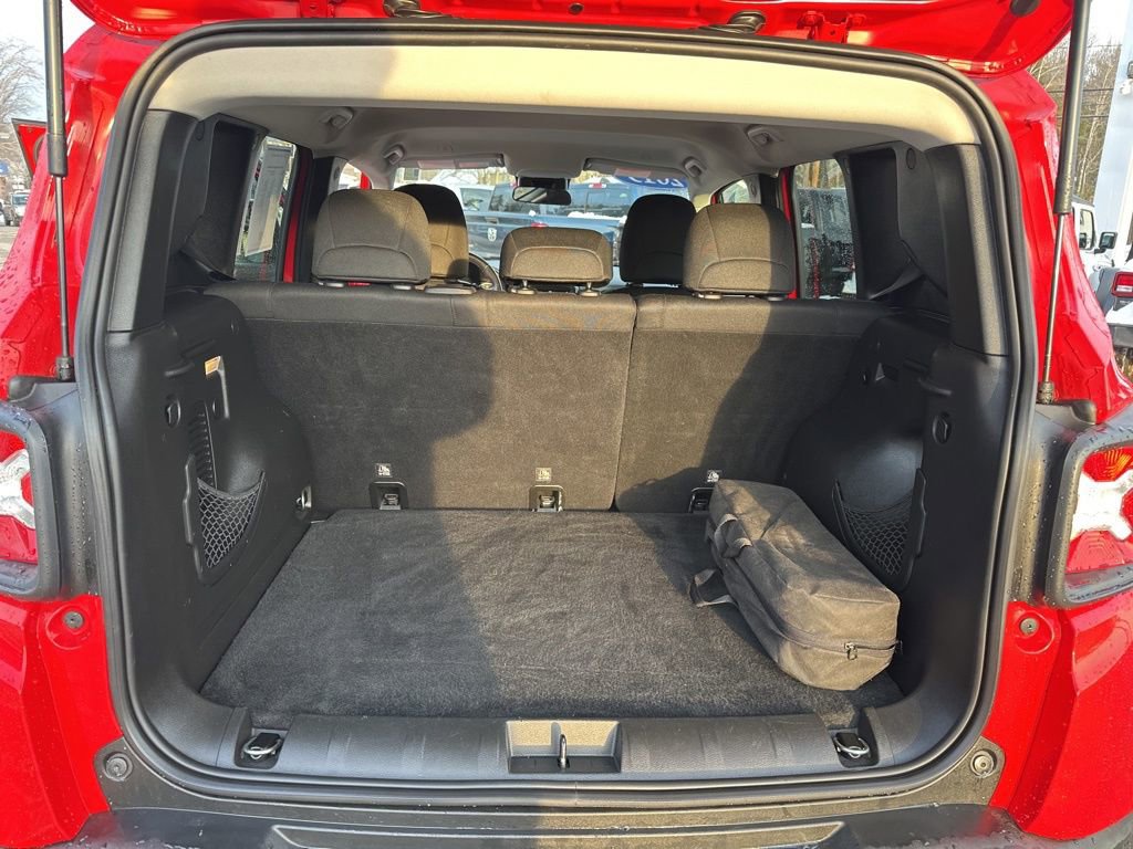 Used 2019 Jeep Renegade Trailhawk image 23