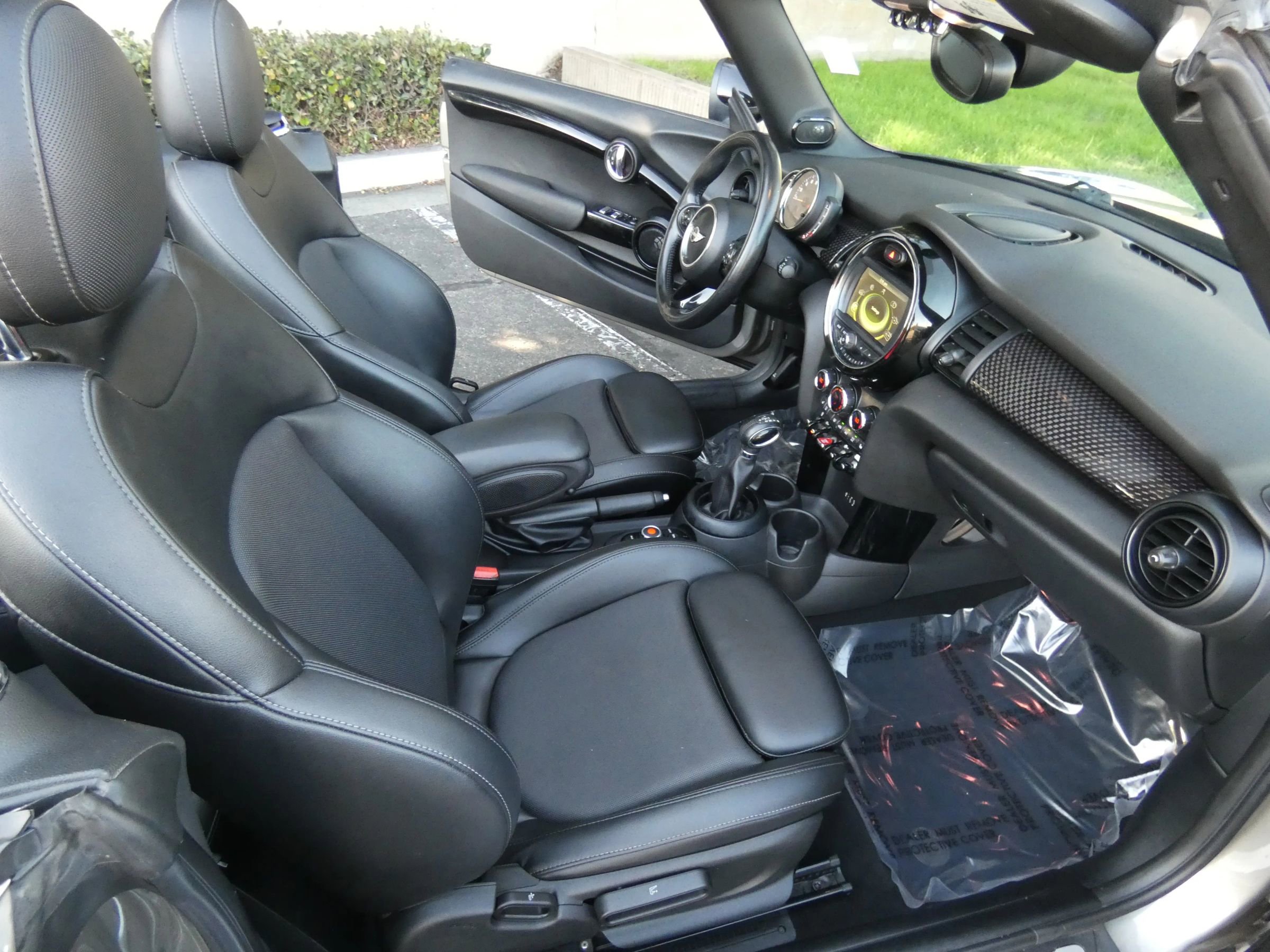 Used 2018 MINI Cooper S w/ Premium Package image 25