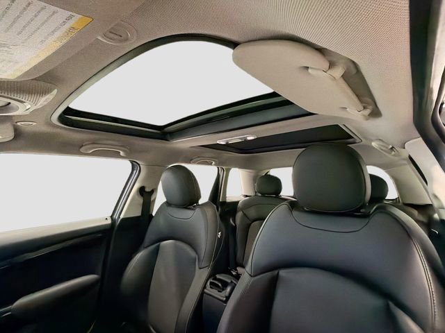 Used 2016 MINI Cooper S image 18