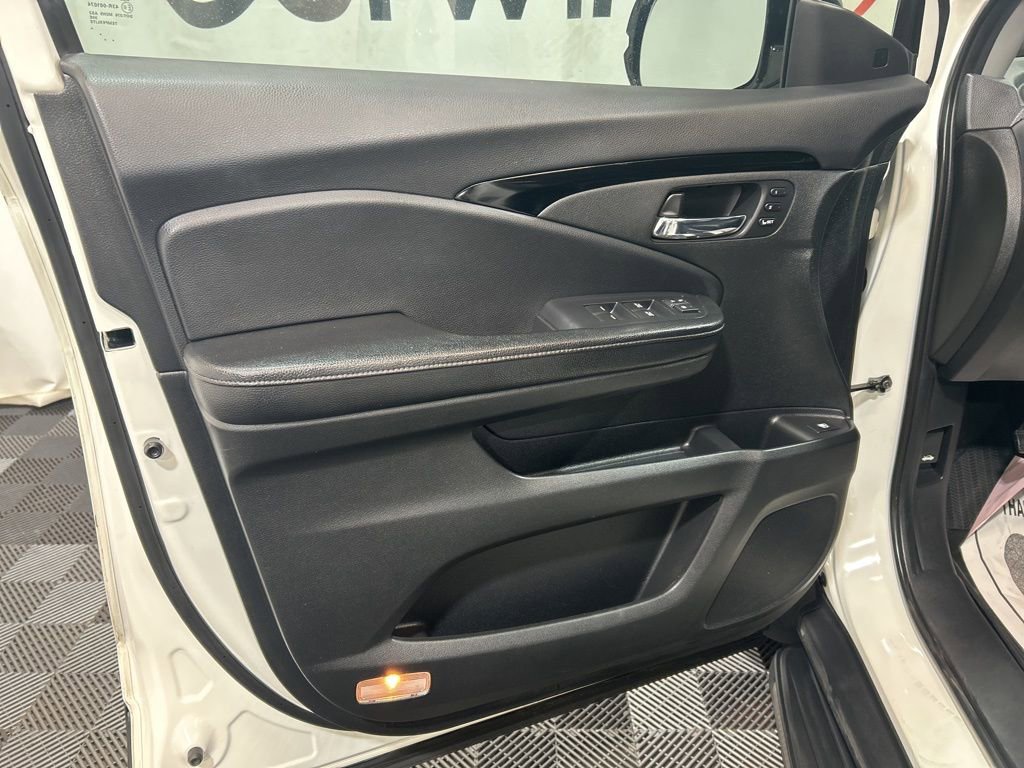 Used 2019 Honda Ridgeline RTL-E image 21