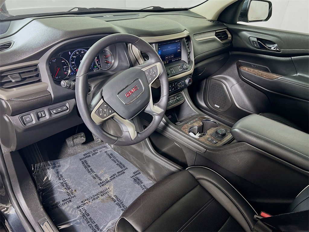 Used 2021 GMC Acadia Denali w/ Denali Ultimate Package image 10