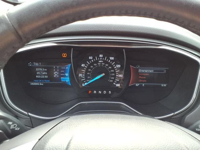 Used 2015 Ford Fusion Titanium FWD image 20