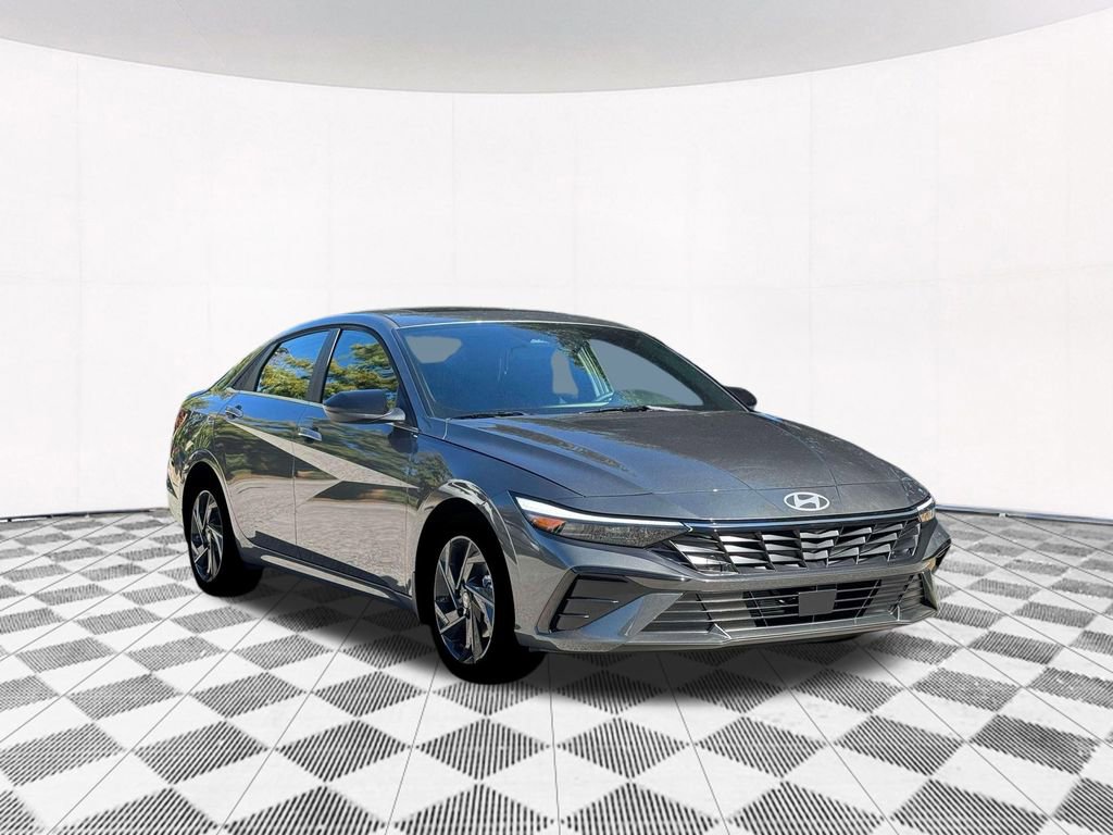 New 2026 Hyundai Elantra SEL Sport image 16