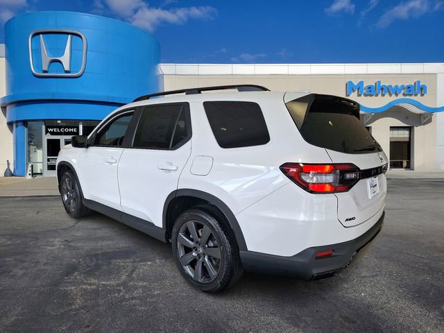 New 2026 Honda Pilot Sport image 4