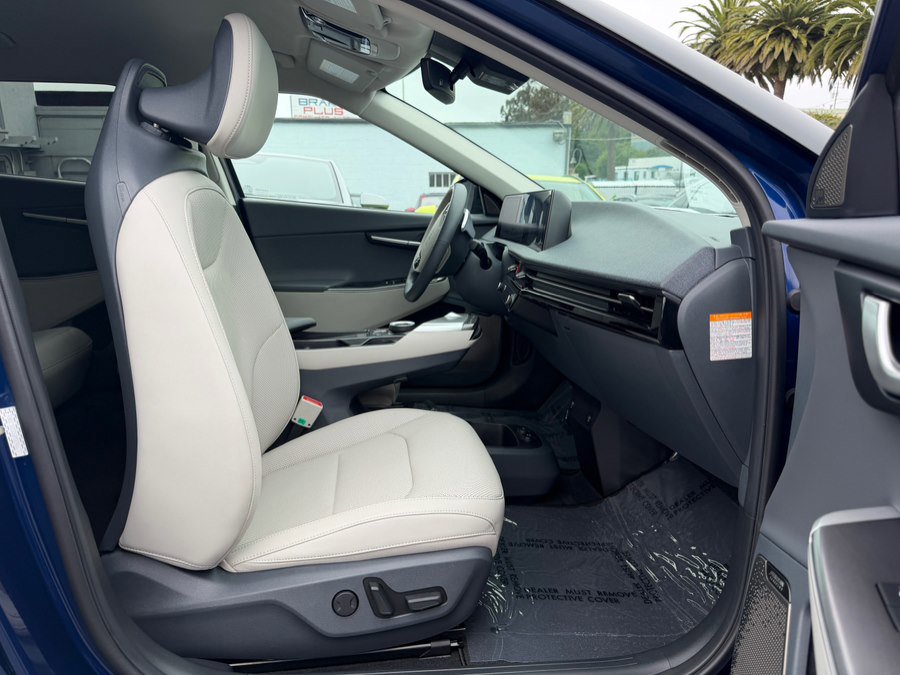 Used 2024 Kia EV6 Wind w/ Wind Technology Package AWD/4WD image 41