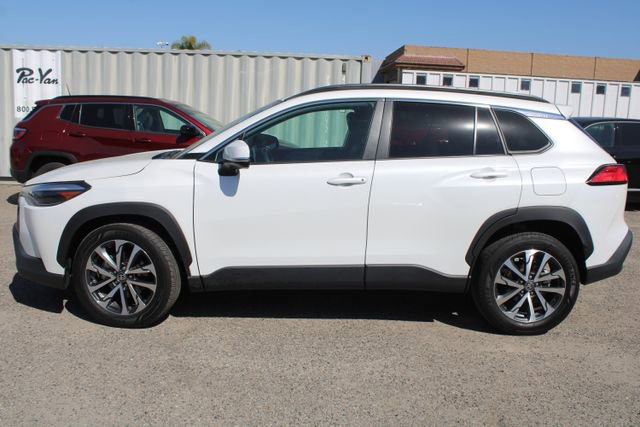 Used 2023 Toyota Corolla Cross XLE w/ Convenience Package image 8