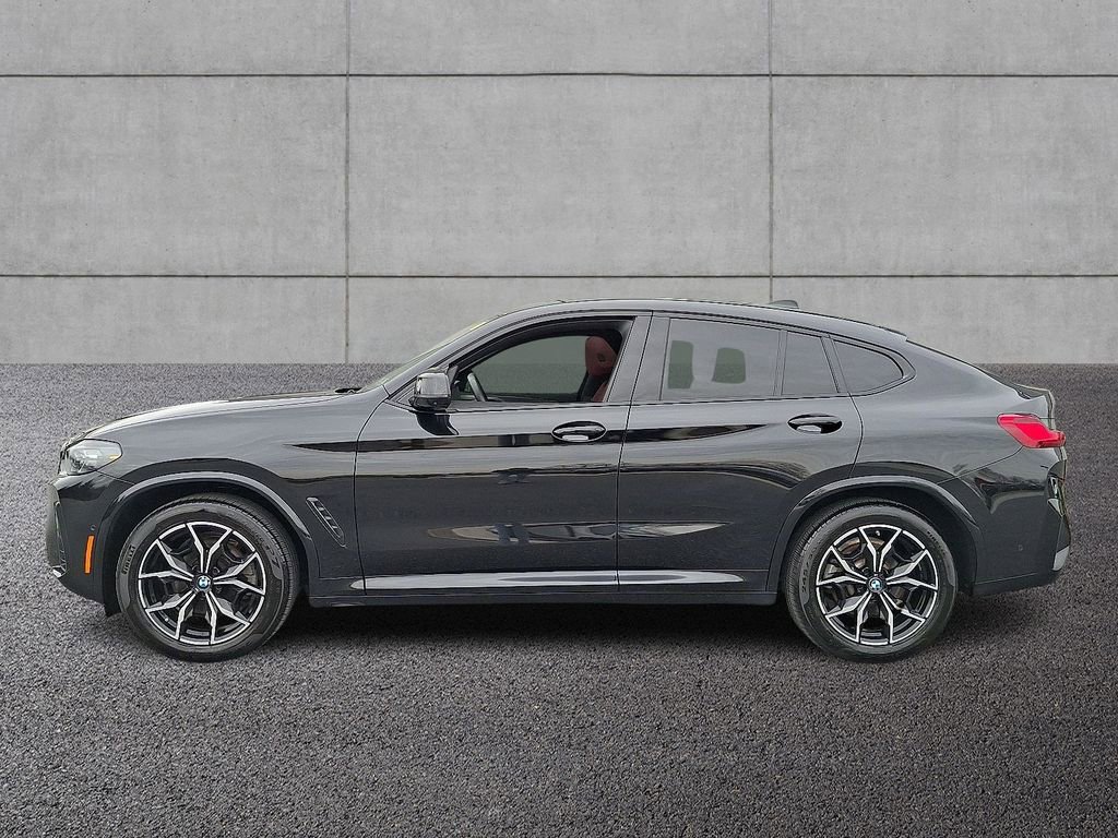 Used 2024 BMW X4 xDrive30i w/ Premium Package image 7
