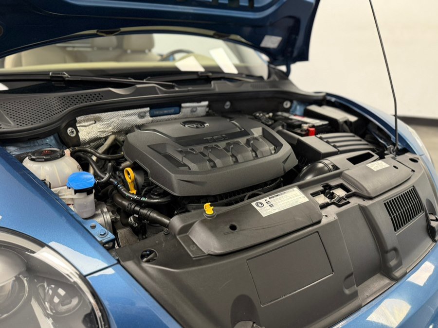 Used 2019 Volkswagen Beetle 2.0T S image 45