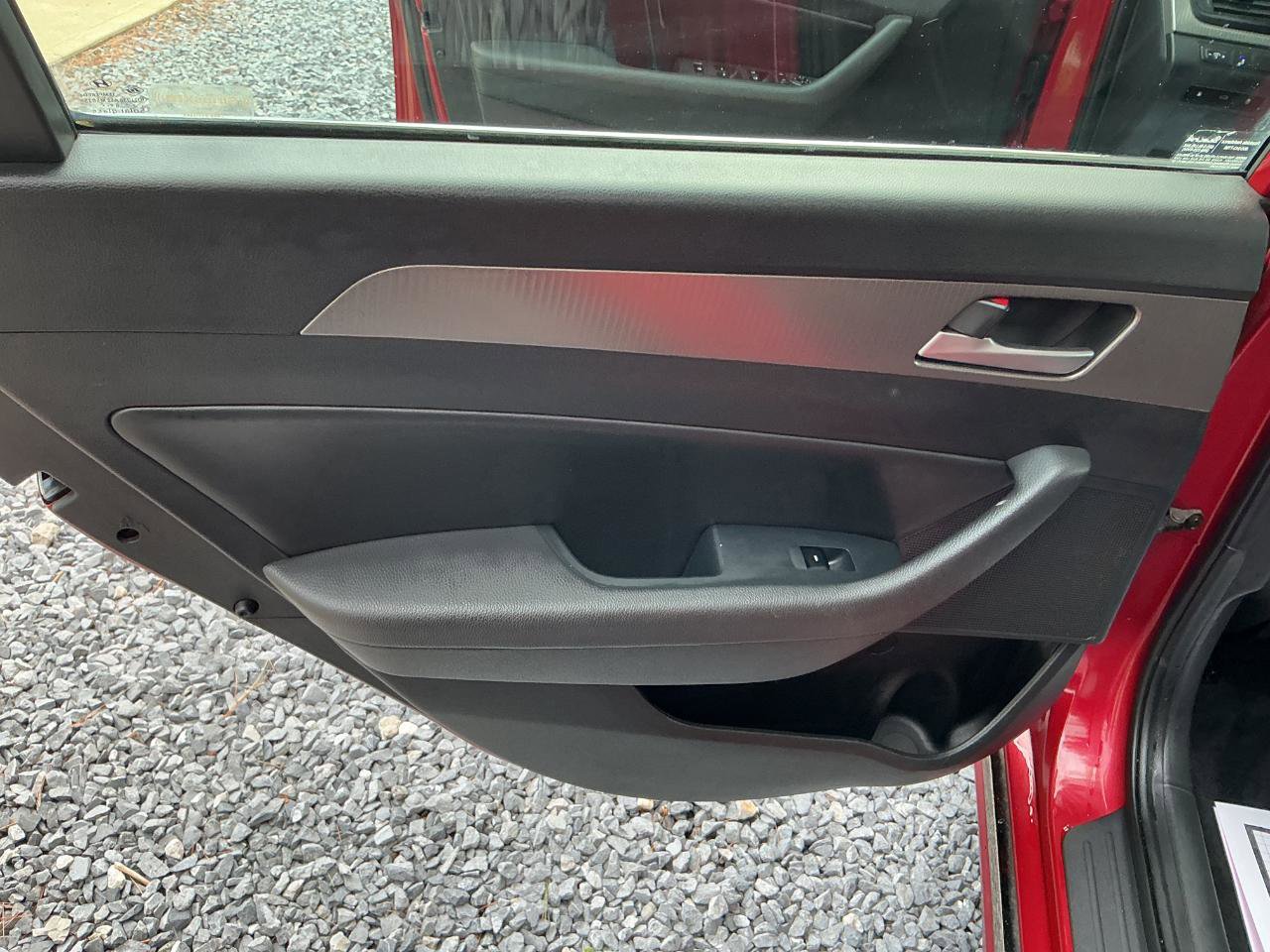 Used 2019 Hyundai Sonata Sport image 16