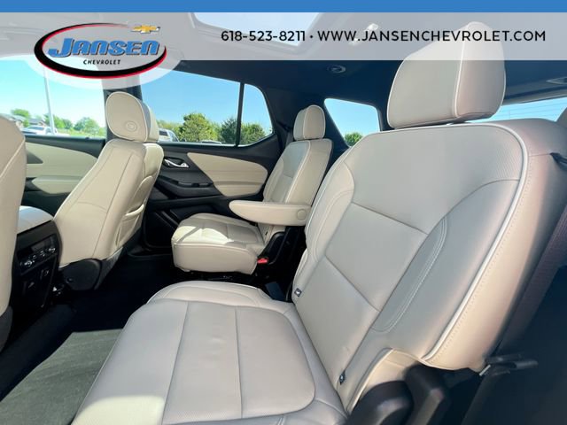 Used 2022 Chevrolet Traverse Premier FWD image 25