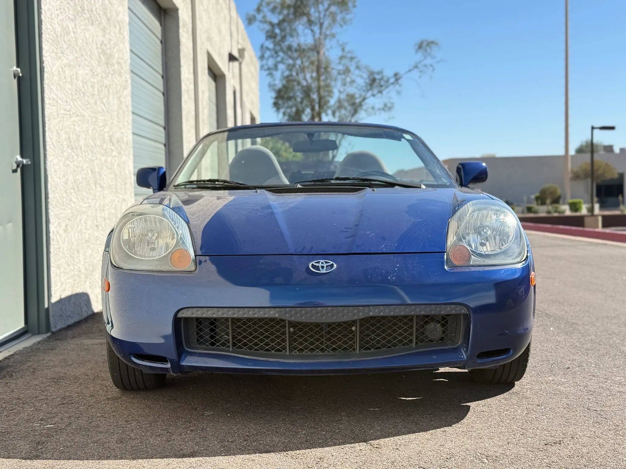 Used 2001 Toyota MR2 image 9