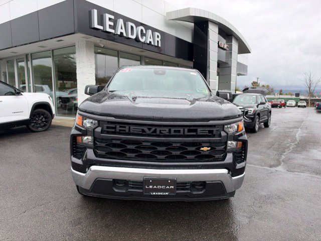 Used 2023 Chevrolet Silverado 1500 W/T w/ WT Value Package AWD/4WD image 8
