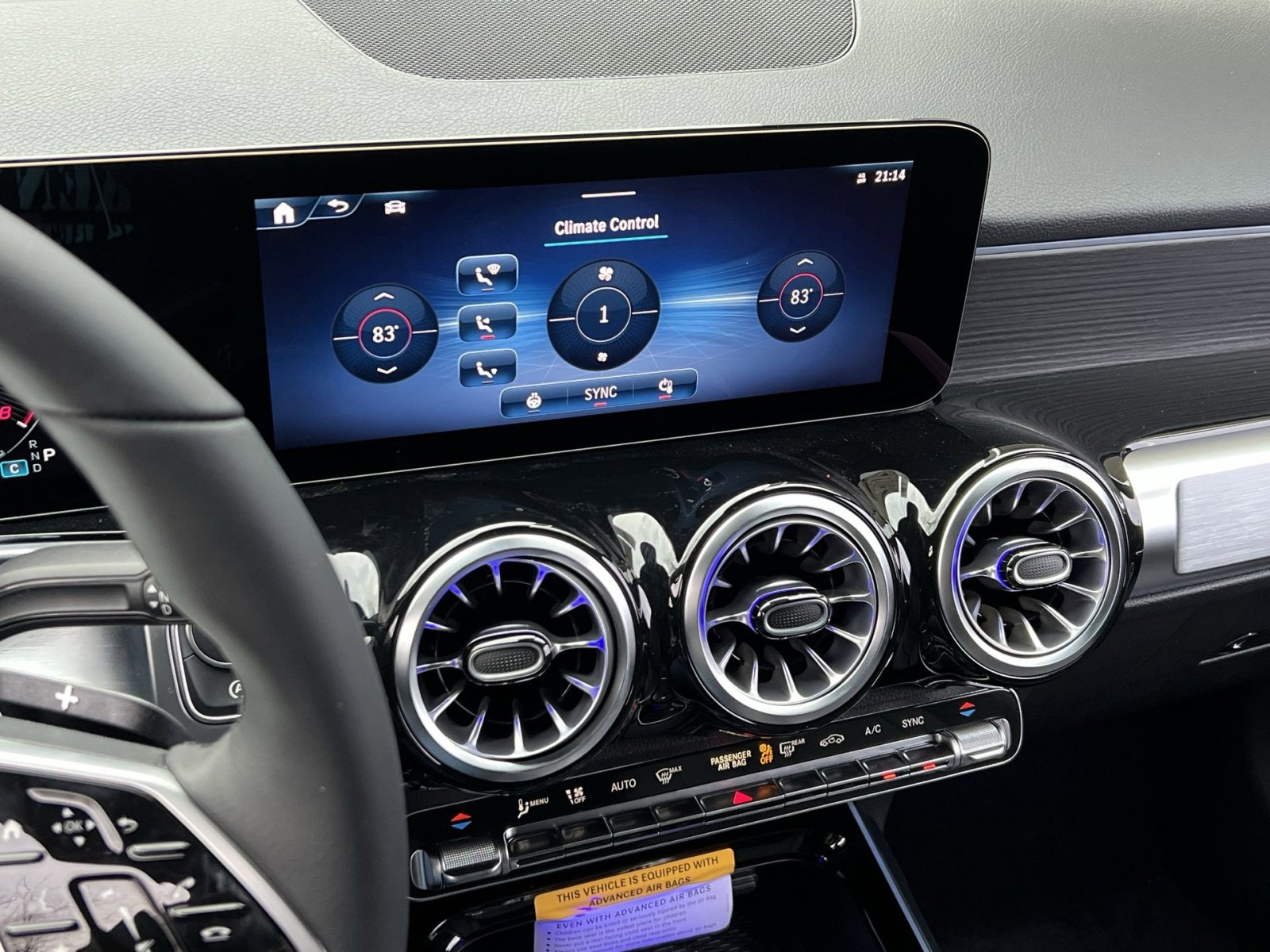 New 2026 Mercedes-Benz GLB 250 4MATIC image 19