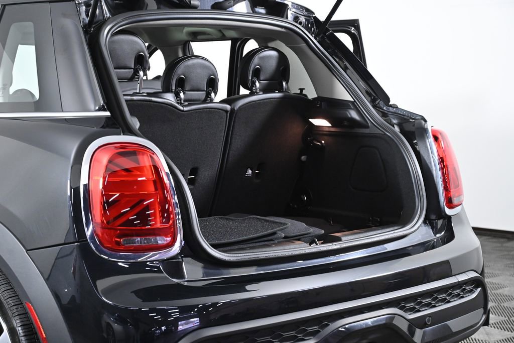 Certified 2024 MINI Cooper S image 28