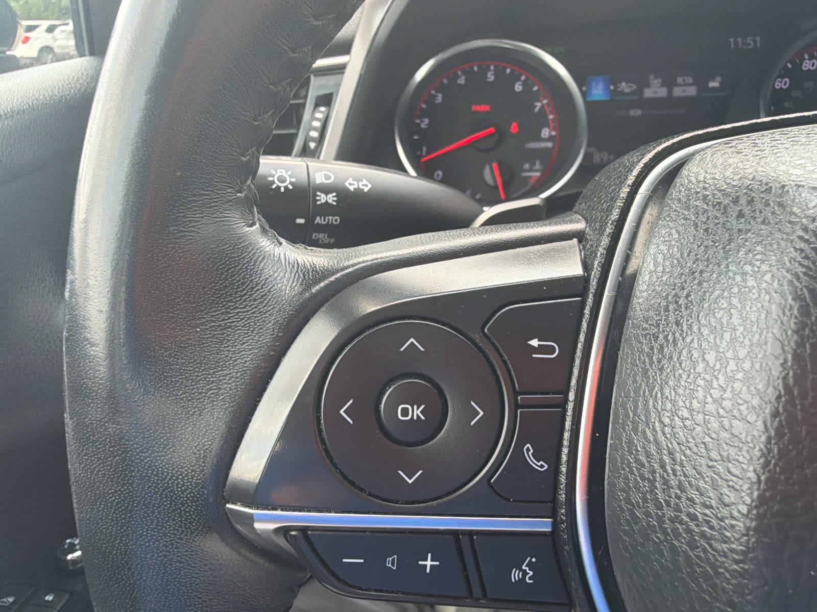 Used 2020 Toyota Camry XSE FWD image 23