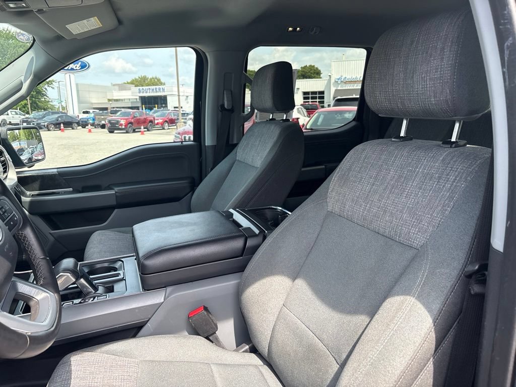 Used 2023 Ford F150 Lightning XLT AWD/4WD image 14