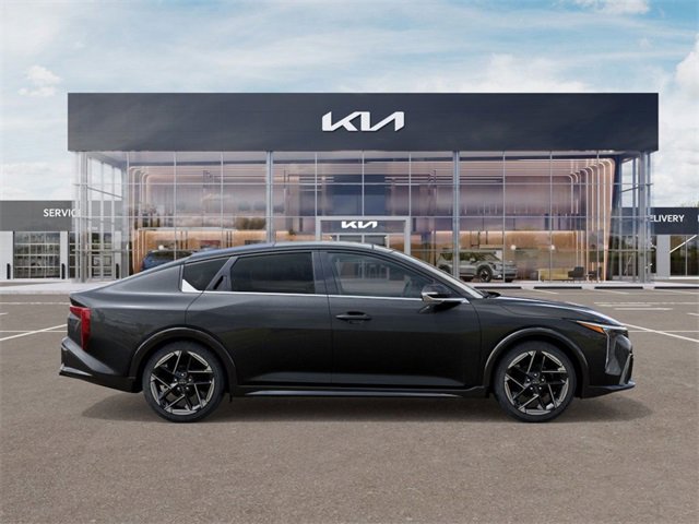 New 2025 Kia K4 GT-Line image 7