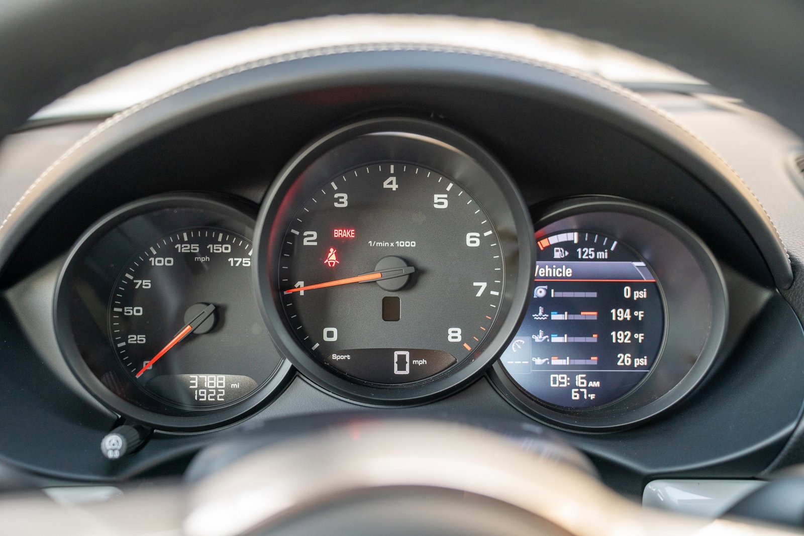 Used 2025 Porsche 718 Cayman image 14