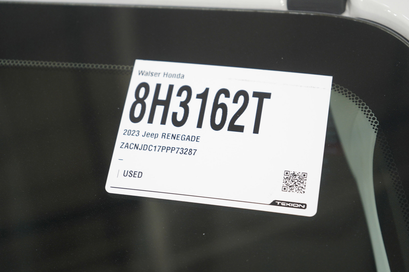 Used 2023 Jeep Renegade Trailhawk w/ Trailhawk Elite Group AWD/4WD image 31