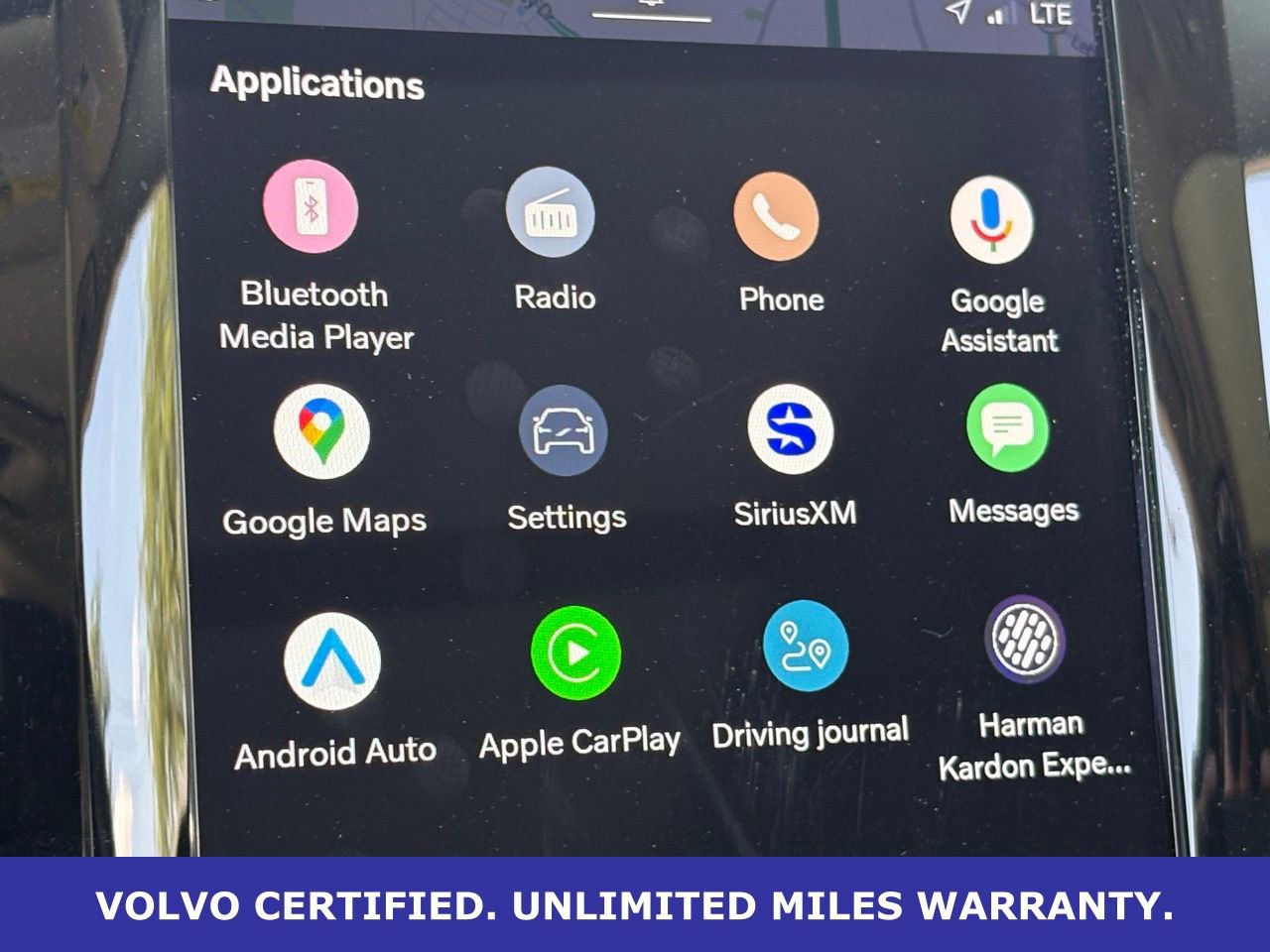 Certified 2023 Volvo XC60 B5 Ultimate w/ Climate Package image 25