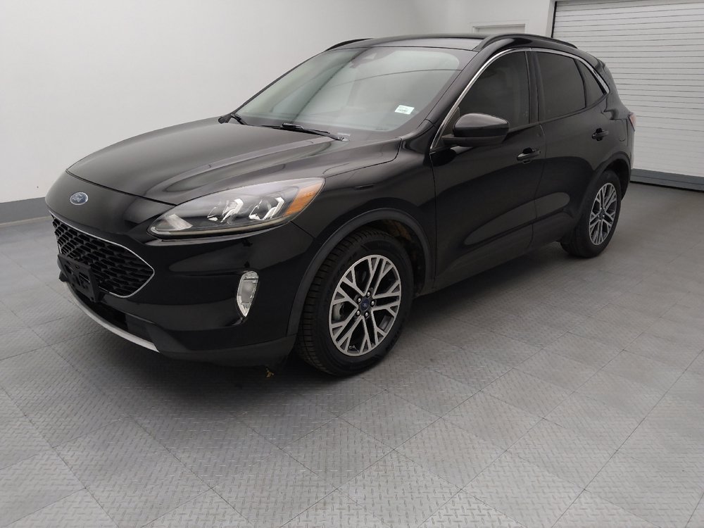 Used 2020 Ford Escape SEL FWD image 2