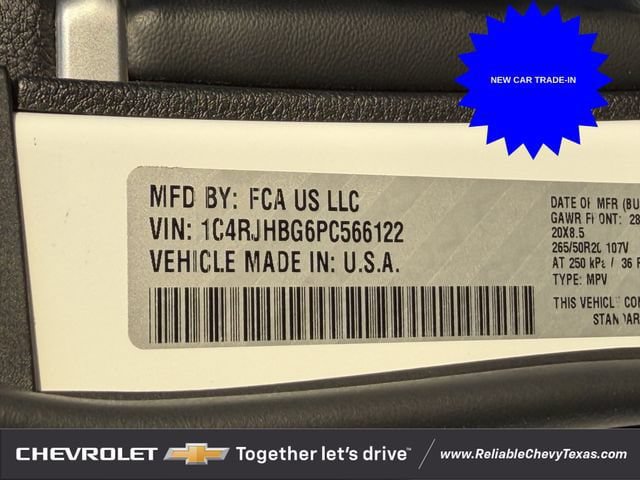 Used 2023 Jeep Grand Cherokee Limited w/ Black Appearance Package AWD/4WD image 36