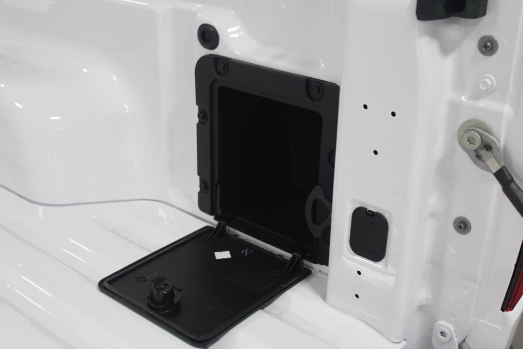 New 2025 Ford Maverick XLT w/ XLT Luxury Package image 18