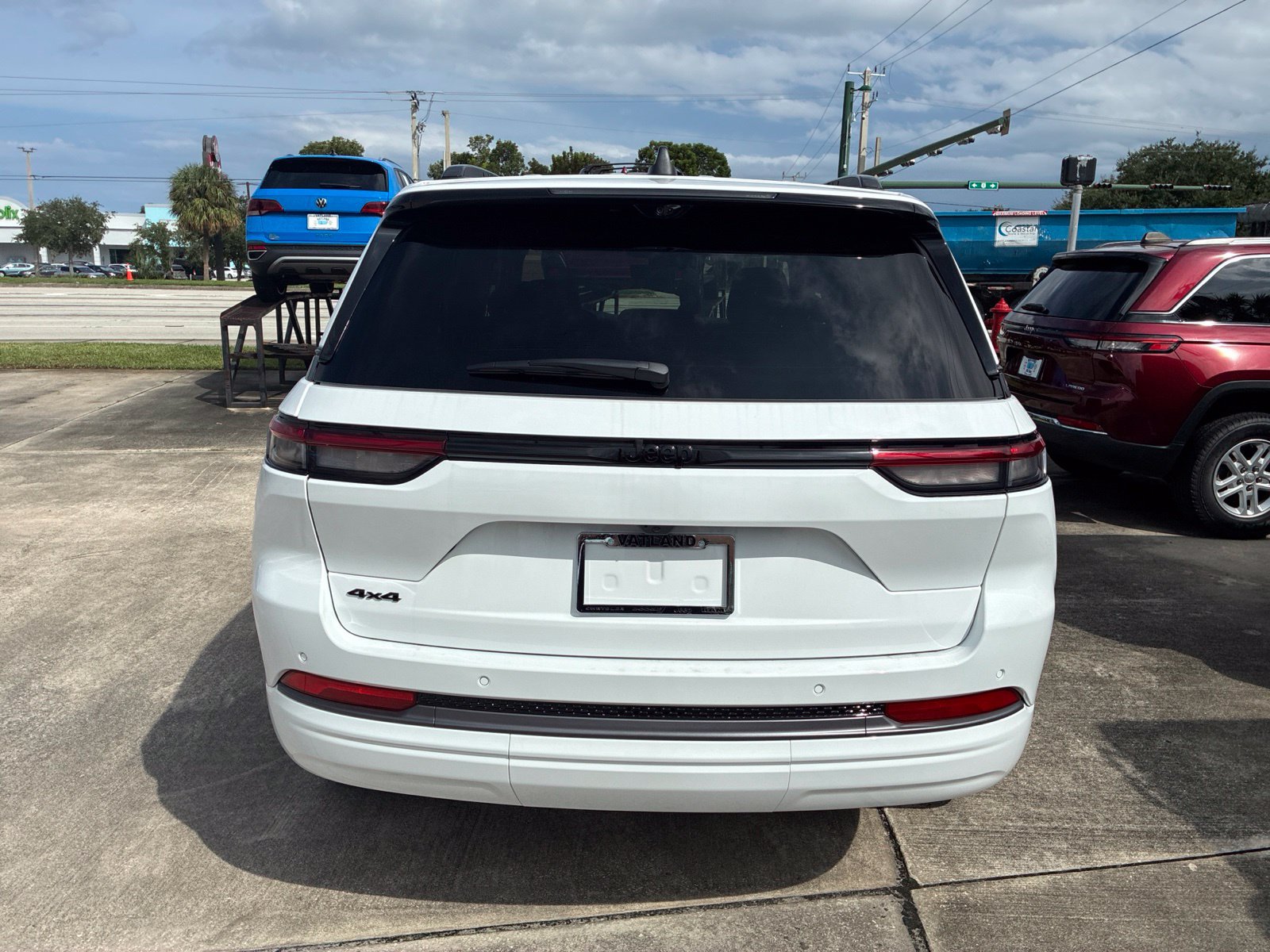 New 2027 Jeep Grand Cherokee Limited AWD/4WD image 4