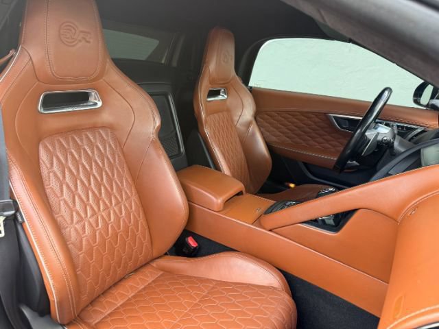 Used 2019 Jaguar F-TYPE SVR AWD/4WD image 8