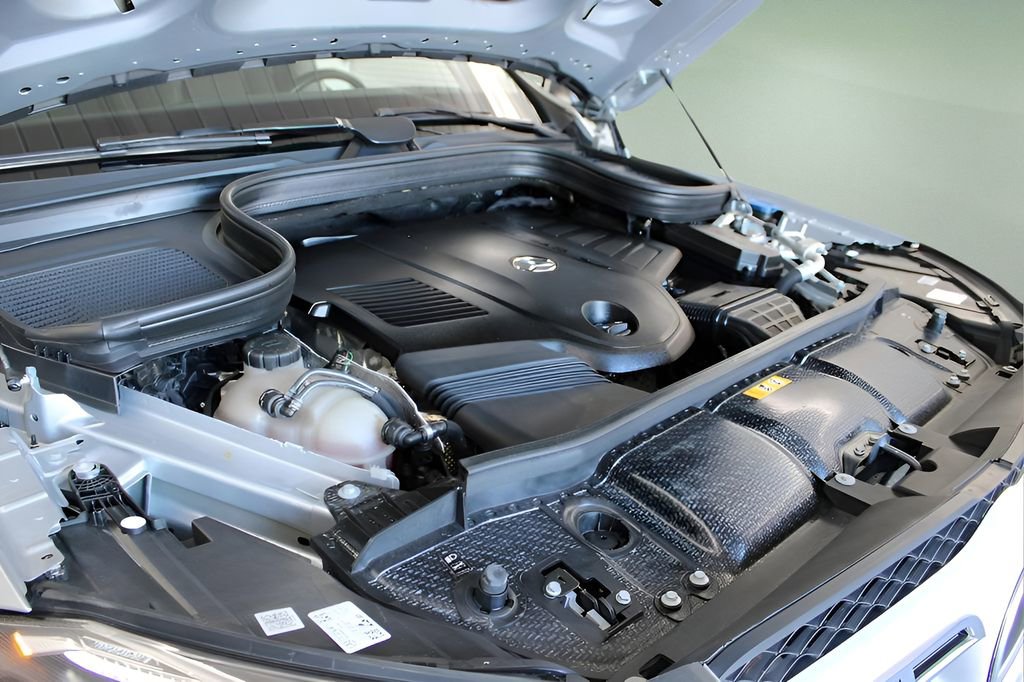 Used 2023 Mercedes-Benz GLS 450 4MATIC image 48