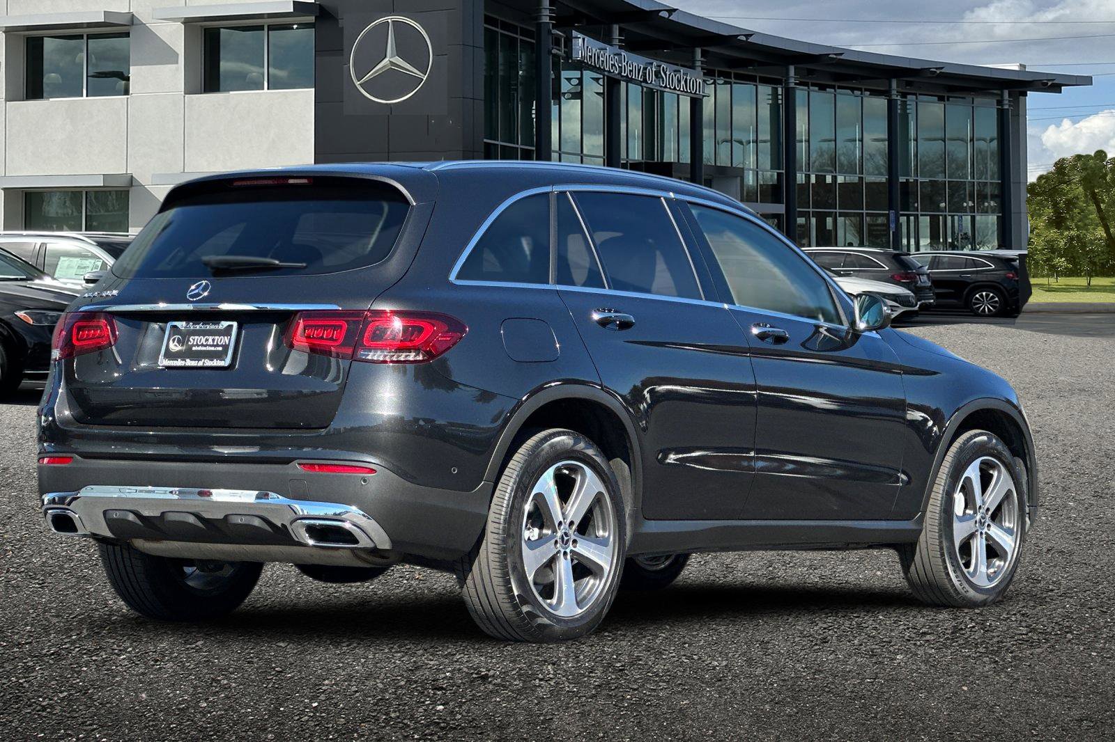 Certified 2022 Mercedes-Benz GLC 300 image 4