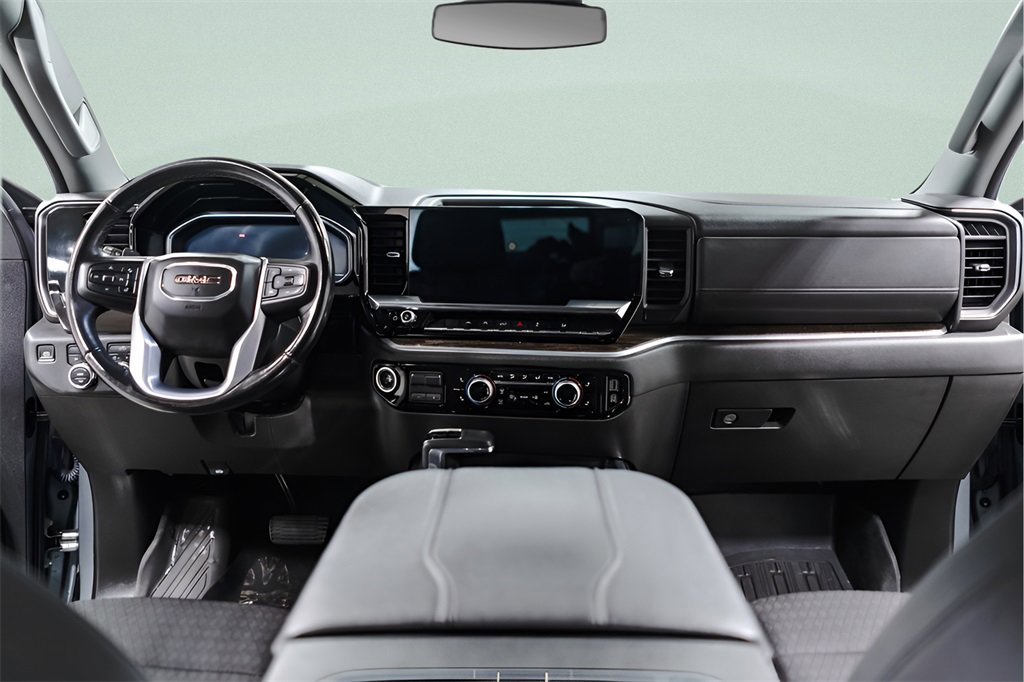 Used 2023 GMC Sierra 1500 Elevation w/ Preferred Package image 9