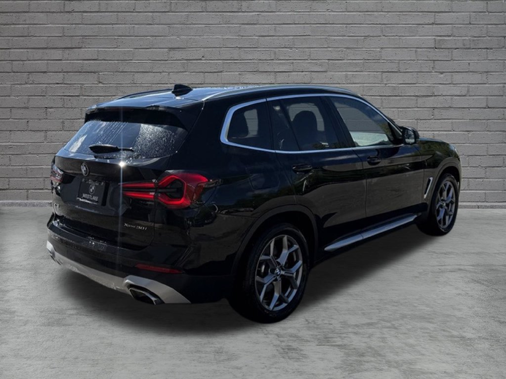 Used 2023 BMW X3 xDrive30i w/ Premium Package w/ZPA AWD/4WD image 7