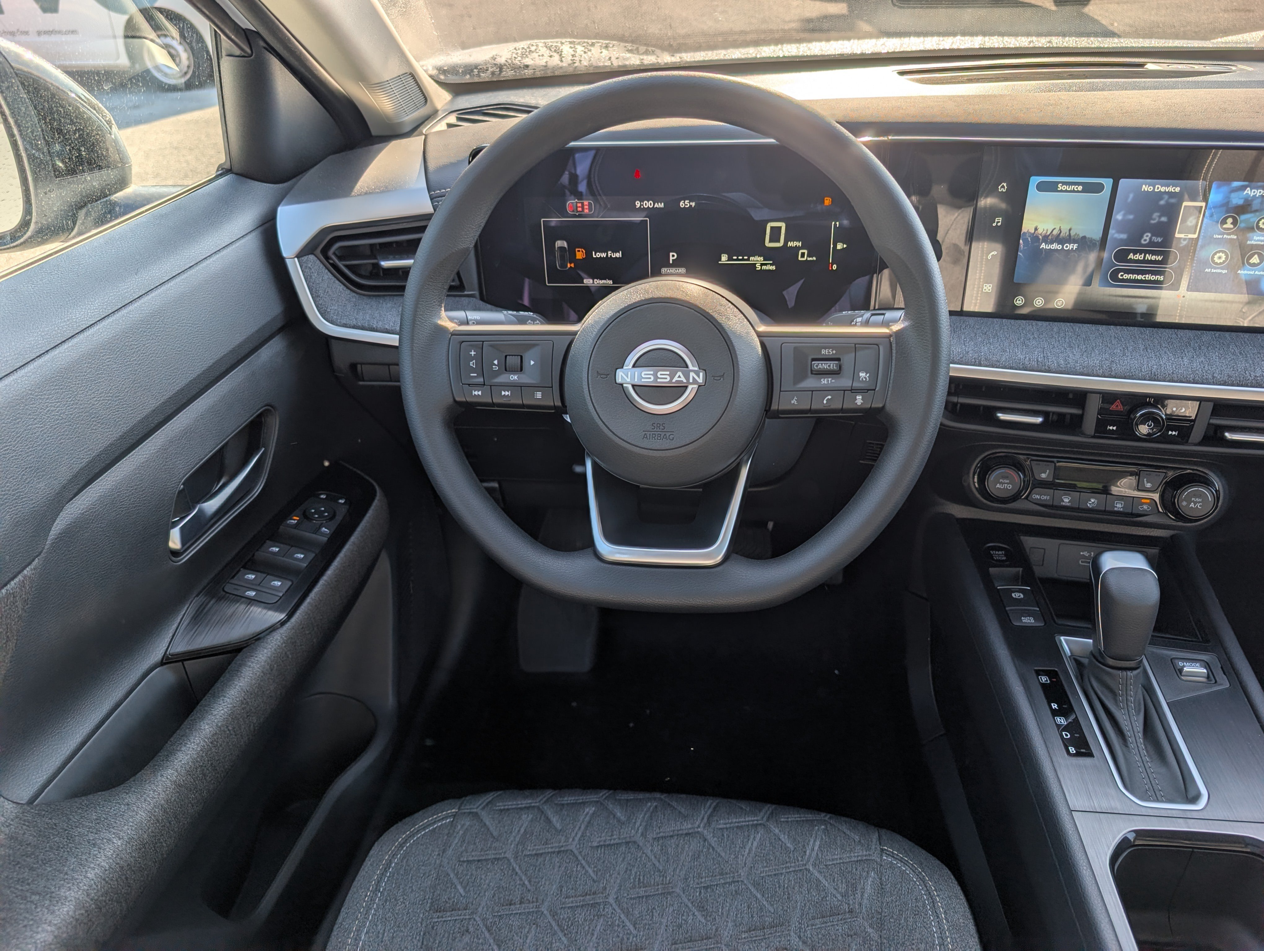 New 2027 Nissan Kicks SV w/ SV Premium Package AWD/4WD image 12
